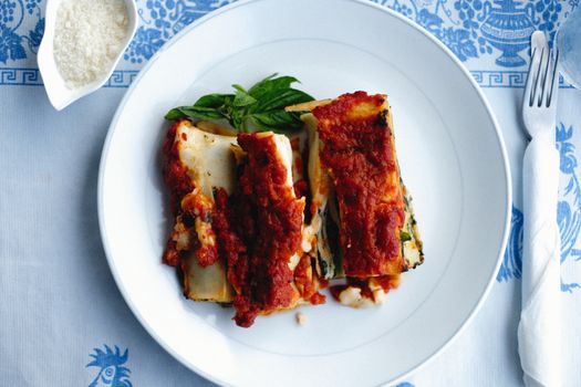 Canelones de verdura y ricota