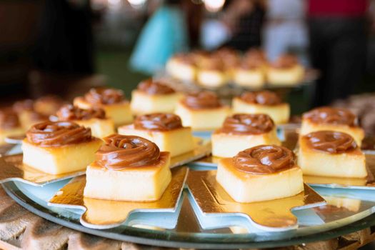 Flan Caseiro com Dulce de Leche