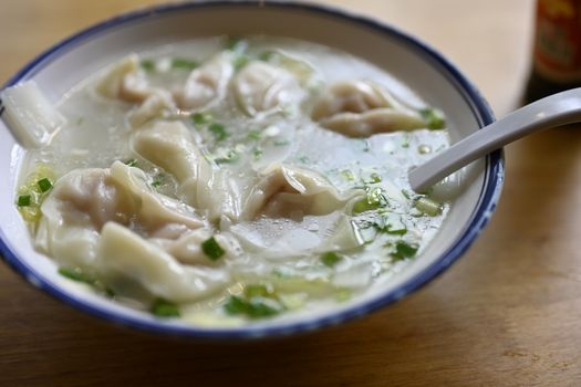 Sopa wonton