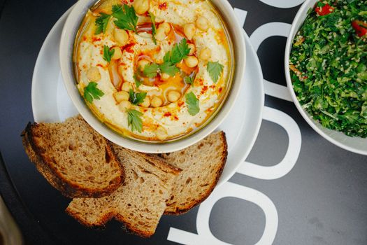 Hummus clásico de garbanzos