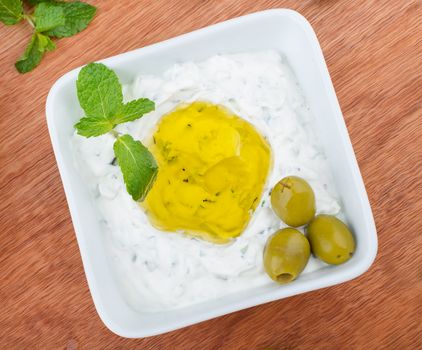 Tzatziki griego