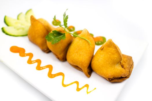 Samosas de verduras al curry