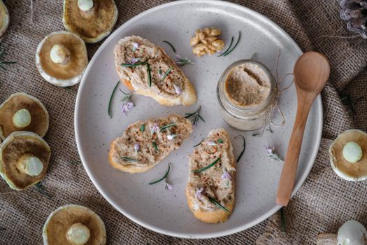 Paté de lentejas rojas
