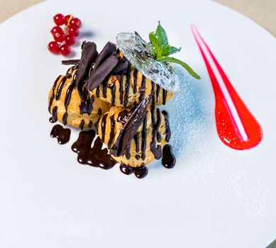 Profiteroles