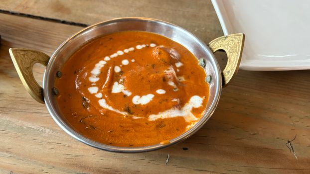 Frango a Manteiga (Murgh Makhani)