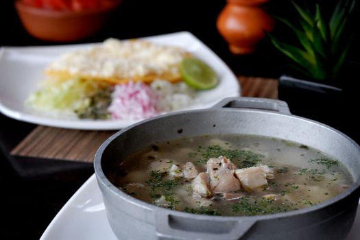 Pozole Blanco de Cerdo