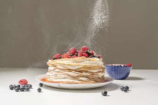 Pudim de chia com frutas vermelhas